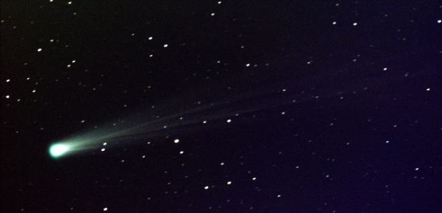 Comet ISON Streaks Toward the Sun (NASA, Marshall, 11/19/13)